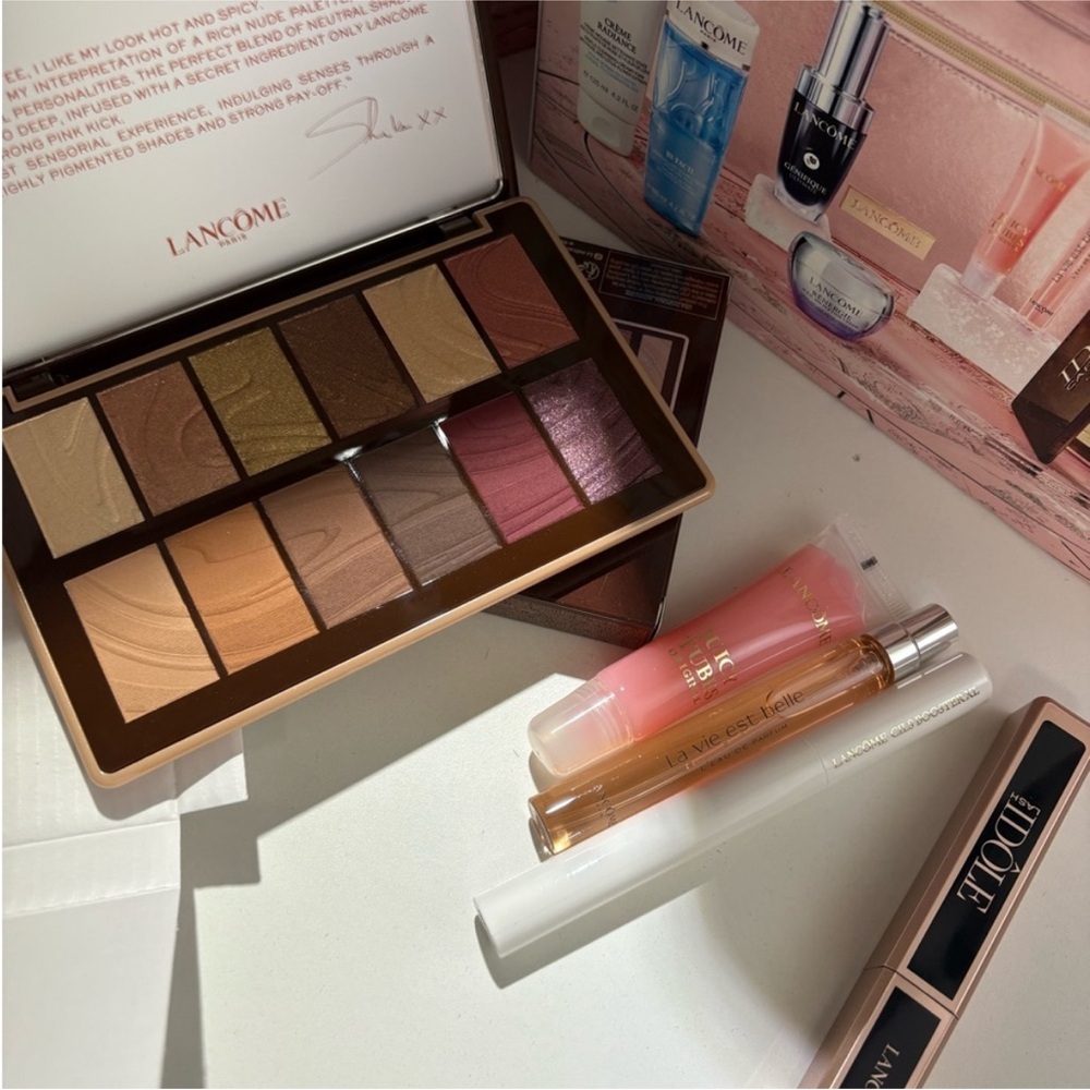 Lancôme Makeup Set - Picture 7 of 14